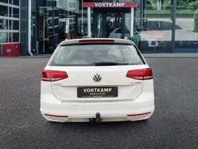 Volkswagen Passat thumbnail 6