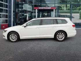 Volkswagen Passat thumbnail 8