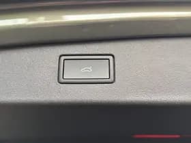Volkswagen Tiguan thumbnail 12