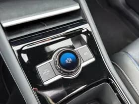Volkswagen Tiguan thumbnail 35