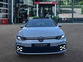 Volkswagen Golf thumbnail 2