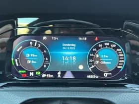 Volkswagen Golf thumbnail 18