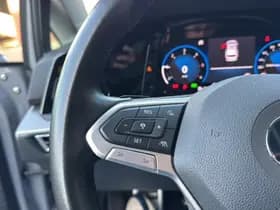 Volkswagen Golf thumbnail 15