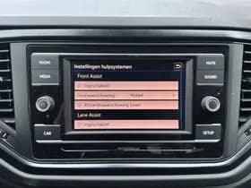 Volkswagen T-Roc thumbnail 21