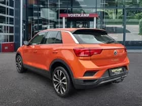 Volkswagen T-Roc thumbnail 7