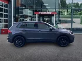 Volkswagen Tiguan thumbnail 4
