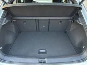 Volkswagen T-Roc thumbnail 10