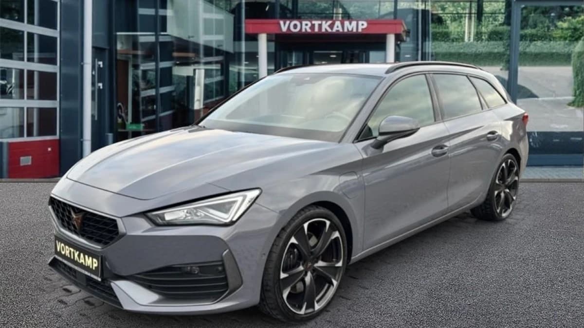 CUPRA Leon Sportstourer — foto 1