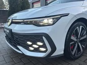 Volkswagen Golf thumbnail 35
