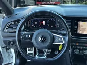 Volkswagen T-Roc thumbnail 14