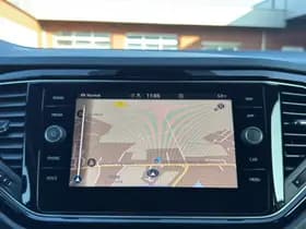 Volkswagen T-Roc thumbnail 23