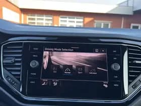 Volkswagen T-Roc thumbnail 27