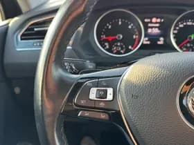 Volkswagen Tiguan thumbnail 17