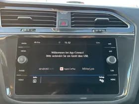 Volkswagen Tiguan thumbnail 23