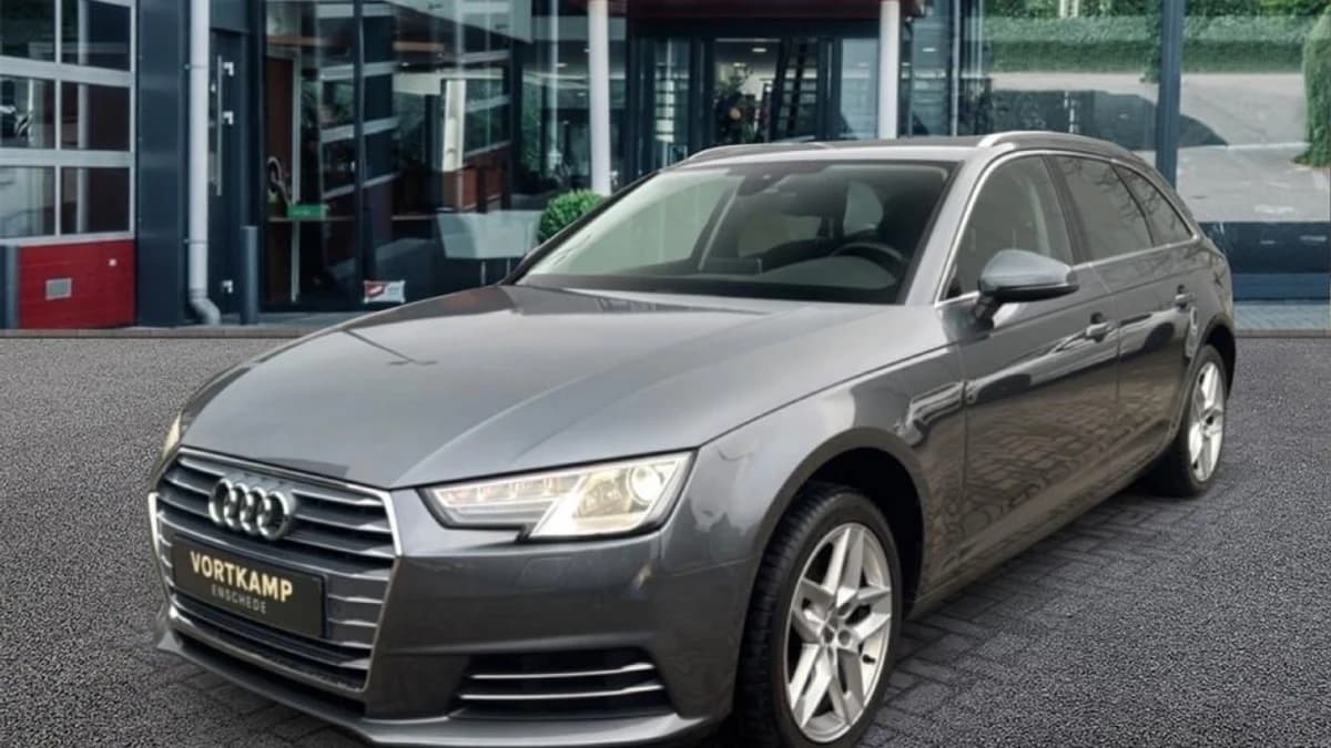 Audi A4 — foto 1