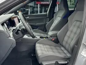 Volkswagen Golf thumbnail 11