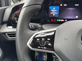 Volkswagen Golf thumbnail 15