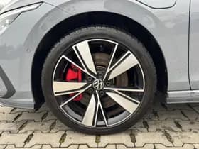 Volkswagen Golf thumbnail 9