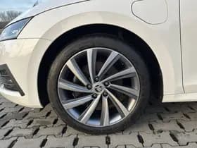 Škoda Octavia thumbnail 9