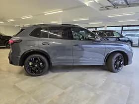Volkswagen Tiguan thumbnail 5