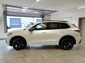 Volkswagen Tiguan thumbnail 4