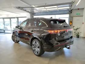 Volkswagen Tiguan thumbnail 5
