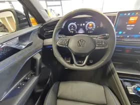 Volkswagen Tiguan thumbnail 12