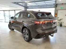 Volkswagen Tiguan thumbnail 8
