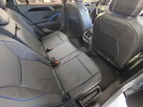 Volkswagen Tiguan thumbnail 11