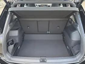 Volkswagen Tiguan thumbnail 11