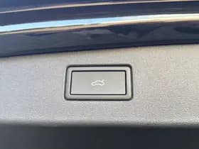 Volkswagen Tiguan thumbnail 12