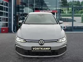 Volkswagen Golf thumbnail 2