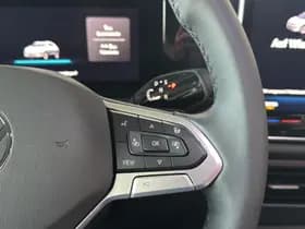 Volkswagen Tiguan thumbnail 17