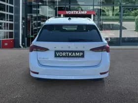 Škoda Octavia thumbnail 6