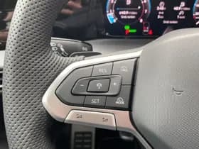Volkswagen Golf thumbnail 16