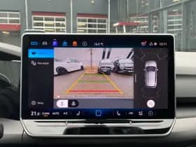 Volkswagen Golf thumbnail 18