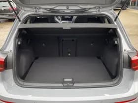 Volkswagen Golf thumbnail 10