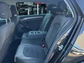 Volkswagen Golf thumbnail 12