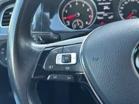 Volkswagen Golf thumbnail 16
