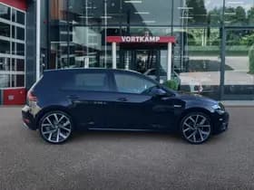 Volkswagen Golf thumbnail 4