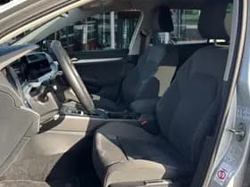 Volkswagen Golf thumbnail 11
