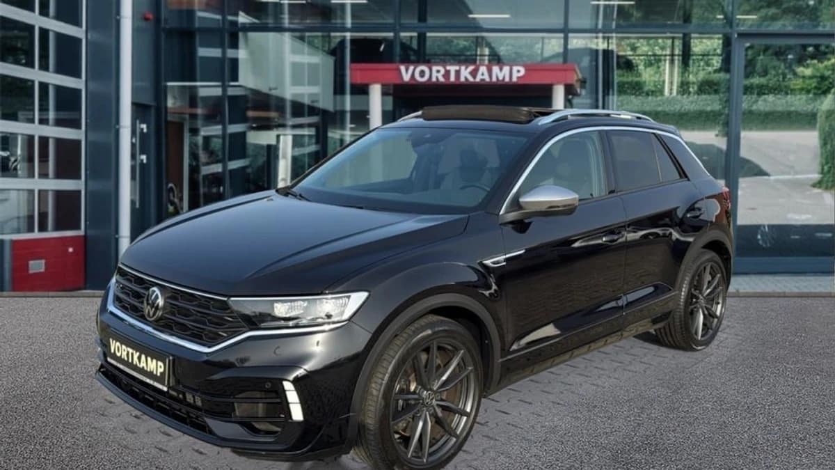 Volkswagen T-Roc — foto 1
