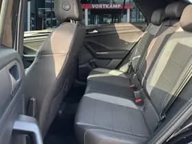 Volkswagen T-Roc thumbnail 13
