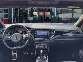 Volkswagen T-Roc thumbnail 16