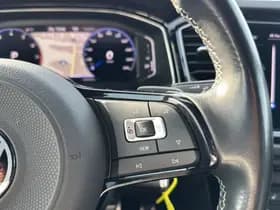 Volkswagen T-Roc thumbnail 19
