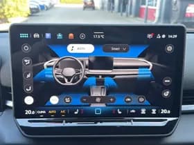 Volkswagen T-Roc thumbnail 32