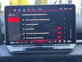 Volkswagen T-Roc thumbnail 27