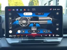 Volkswagen T-Roc thumbnail 32
