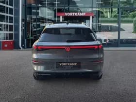 Volkswagen T-Roc thumbnail 6