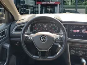 Volkswagen T-Roc thumbnail 15